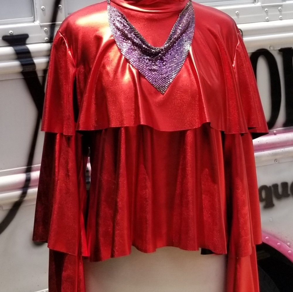 Red - Picture 2 of 3